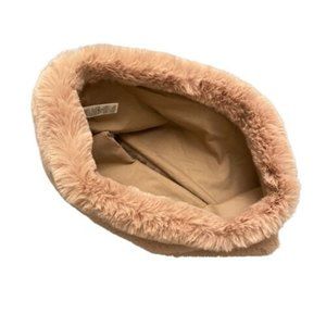 Old Navy Women’s New with Tags Faux Fur Pink Collar Scarf One Size